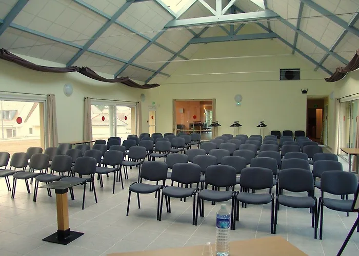 Brit Du Golf Le Hotel 2*