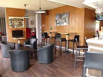 Du Golf Le 2* Сали-де-Беарн